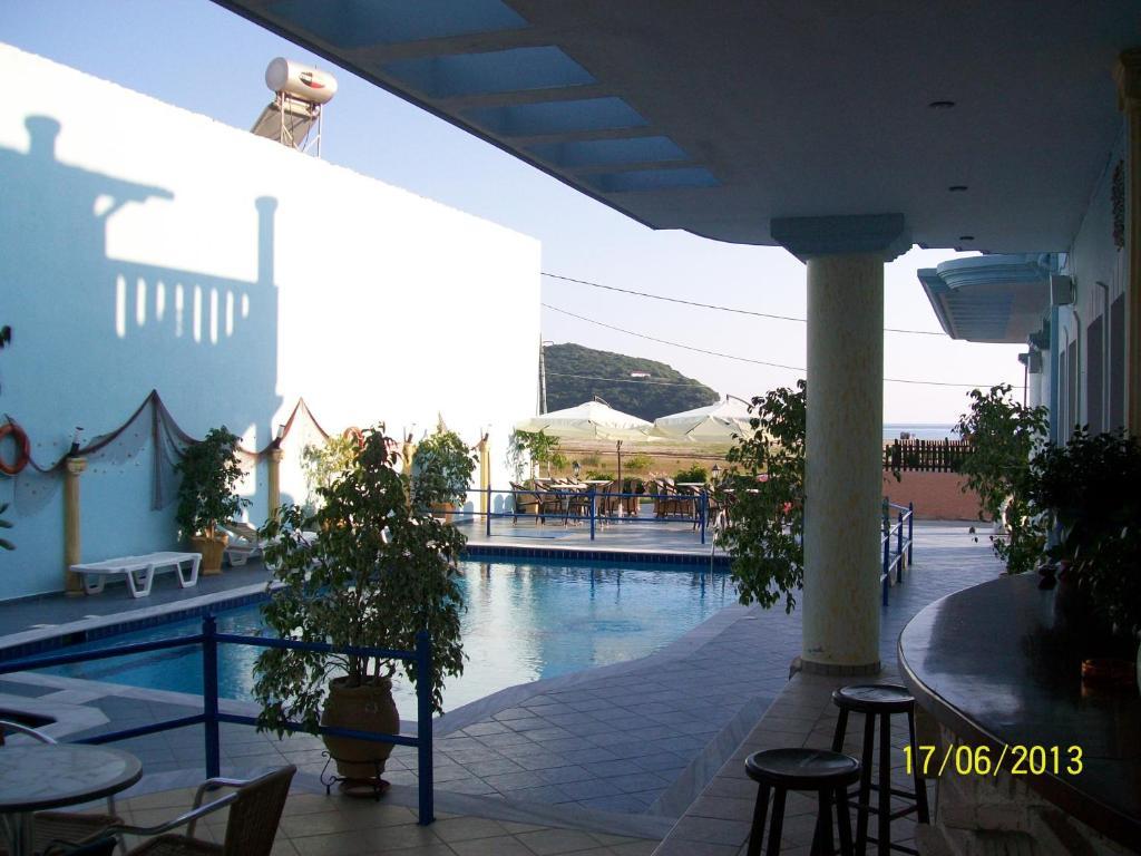 Hotel Spiros Ammoudia Exterior foto